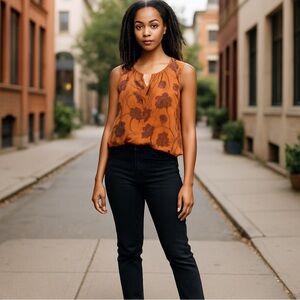 Simply Vera Vera Wang Rust Floral Sleeveless Blouse – Size SmallBoho Career Top